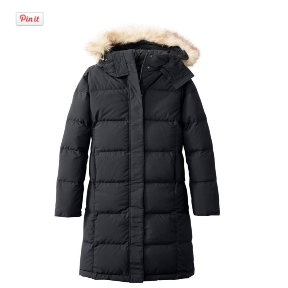 Womens LL Bean down parka winter coat with zipper faux fur hood